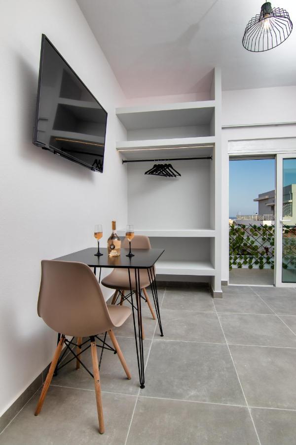 Luxury Apartment In The Center Rhodes City Екстер'єр фото